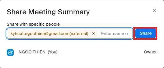 Gửi tóm tắt qua email. Bạn sẽ được nhắc nhập một hoặc nhiều địa chỉ email hoặc tên liên hệ, sau đó nhấp vào&nbsp;Share.